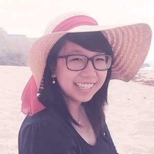 Meet your Posher, Crystal